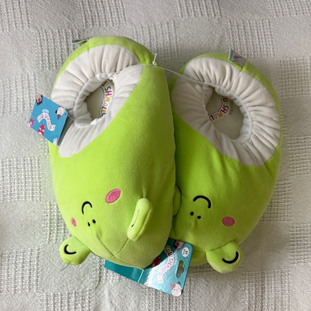 Squishmallows Green Slippers